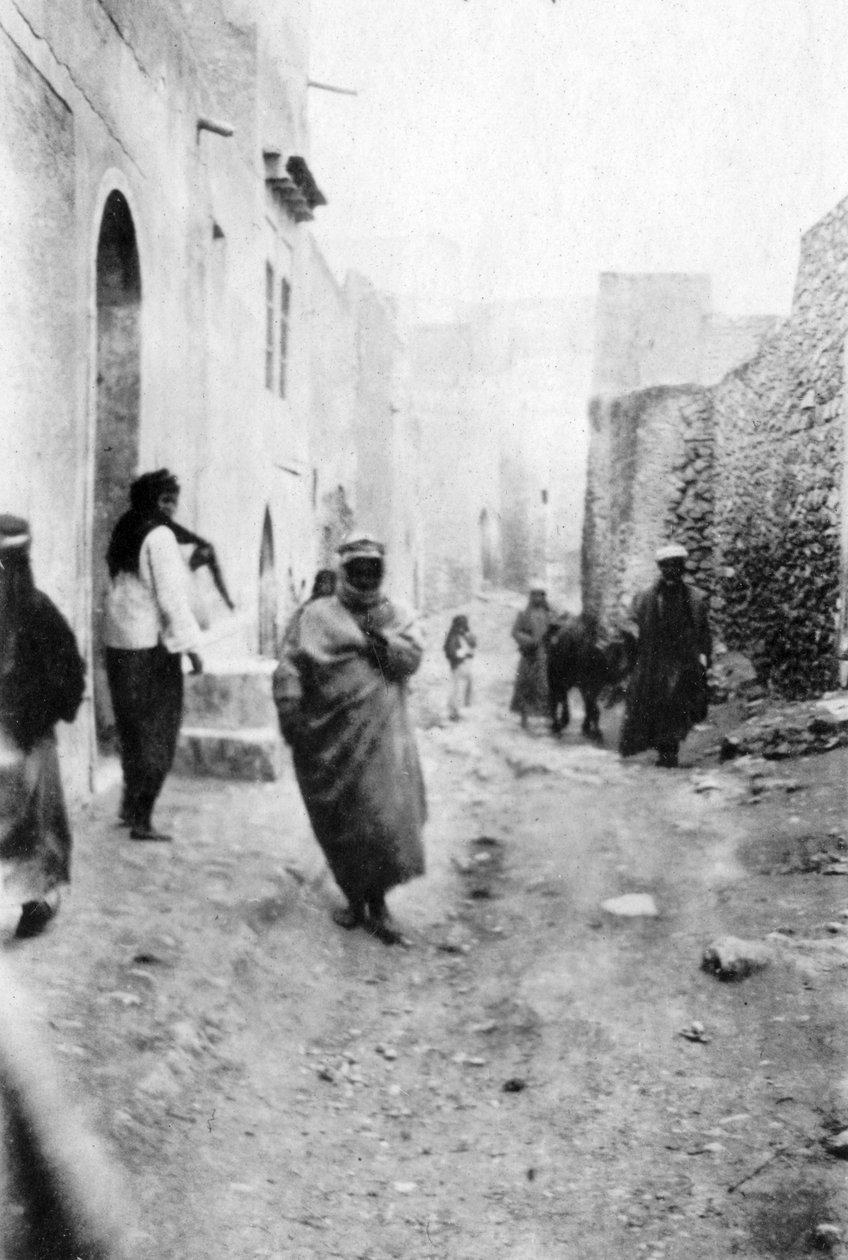 Uma rua em Mosul, Mesopotâmia, 1918 de Unbekannt