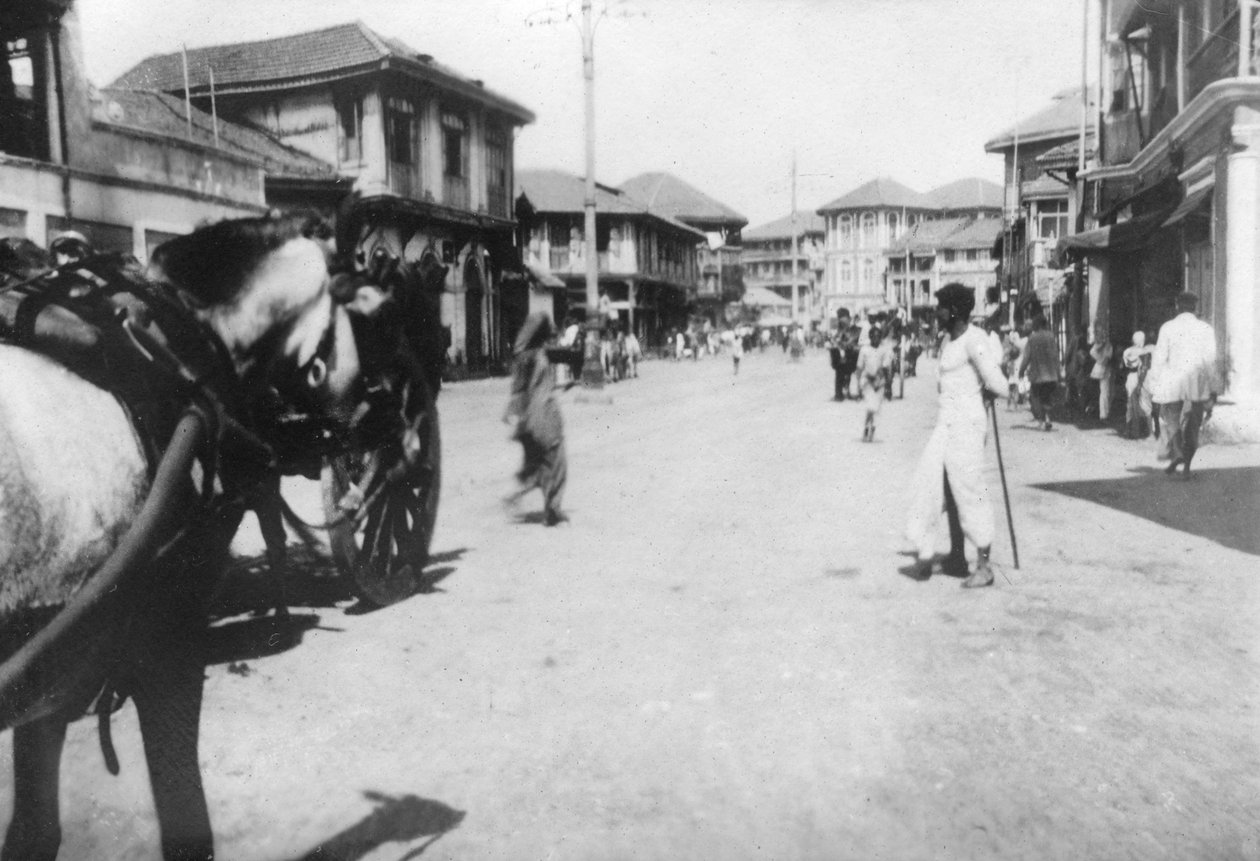Uma rua em Mumbai Bombaim, Índia, c1918 de Unbekannt