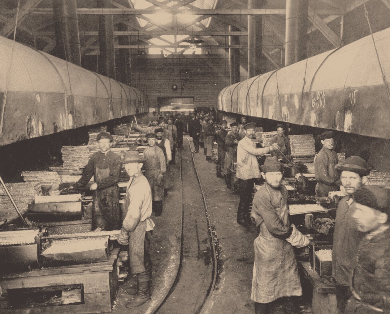 Uma oficina da fábrica de Putilov, c. 1914 de Unbekannt