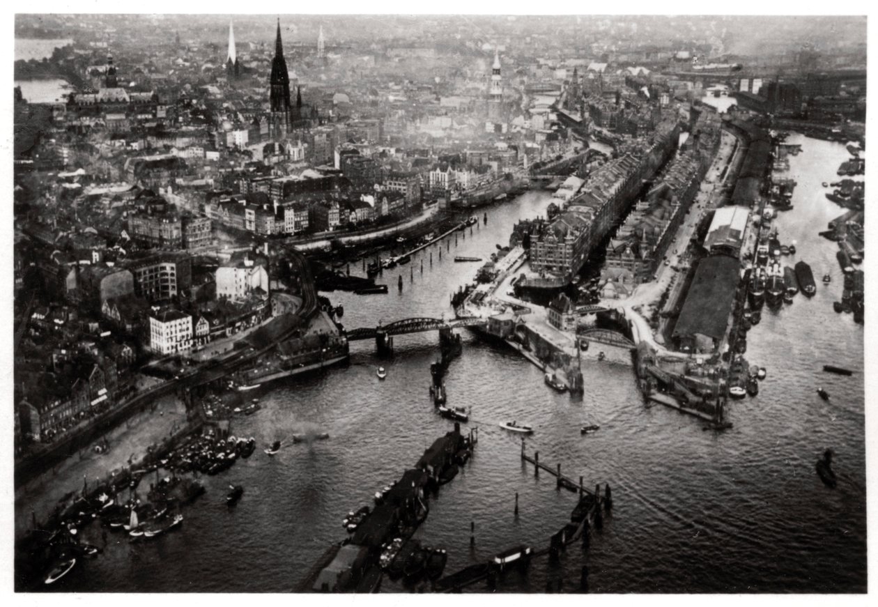Vista aérea do porto de Hamburgo, Alemanha, de um Zeppelin, c1931 1933 de Unbekannt