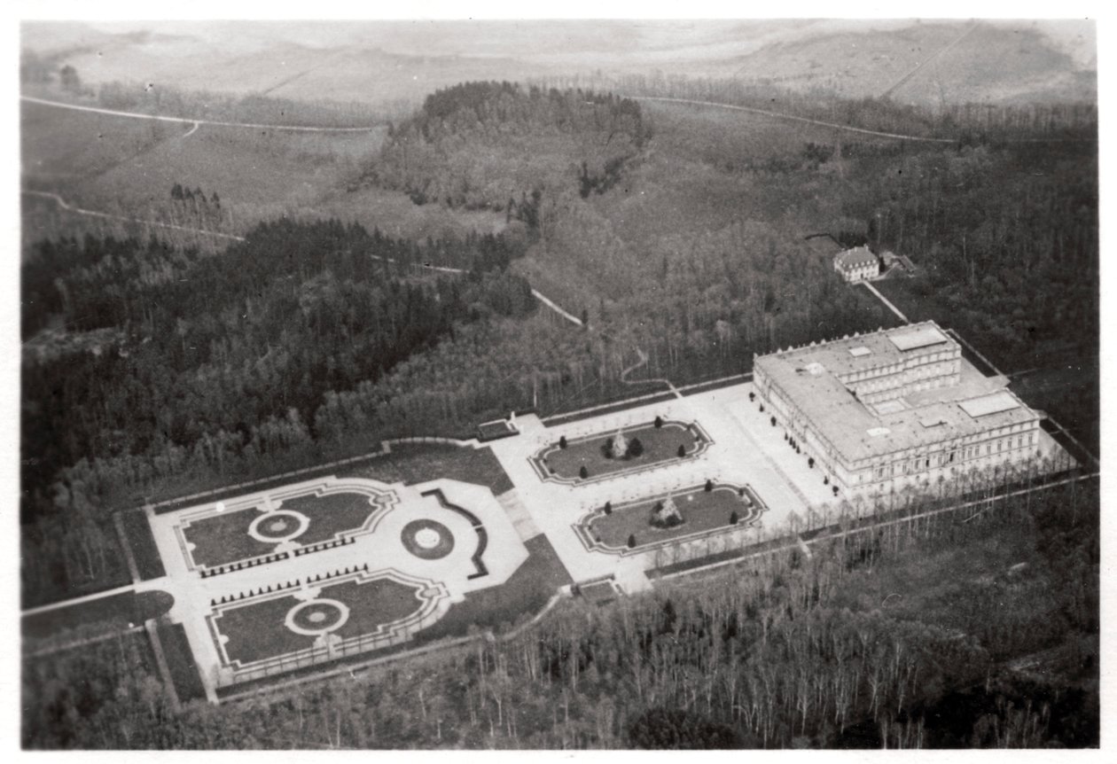 Vista aérea do Palácio Herrenchiemsee, Baviera, Alemanha, de um Zeppelin, c1931 1933 de Unbekannt