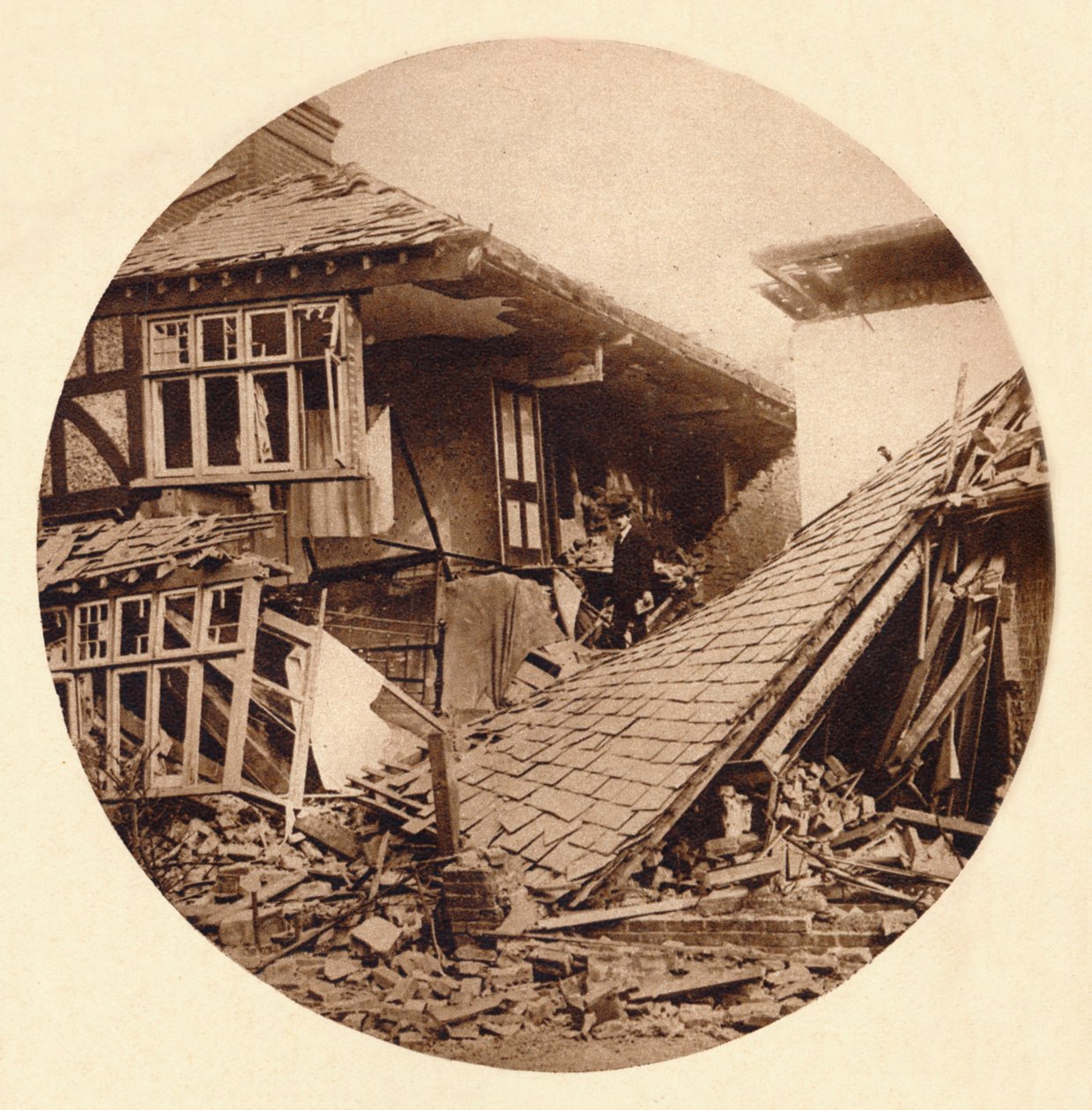 Danos causados por ataques aéreos em Croydon, 1915 1935 de Unbekannt