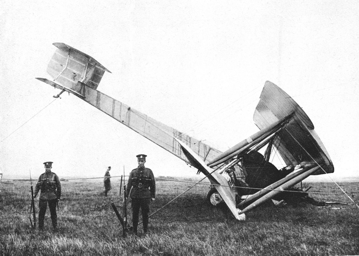 Avião Alcock e Browns após completar o primeiro vôo transatlântico sem escalas, 1919 de Unbekannt