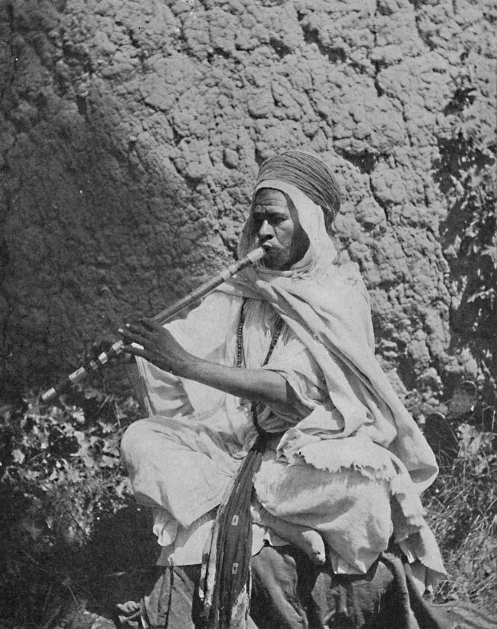 Tocador de flauta nativo da Argélia, 1912 de Unbekannt
