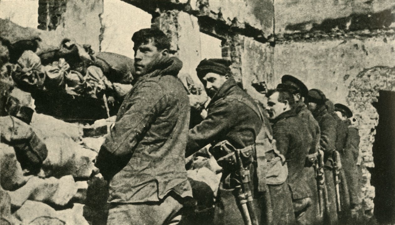 Soldados aliados na Flandres, Primeira Guerra Mundial, 1915, c1920. de Unbekannt