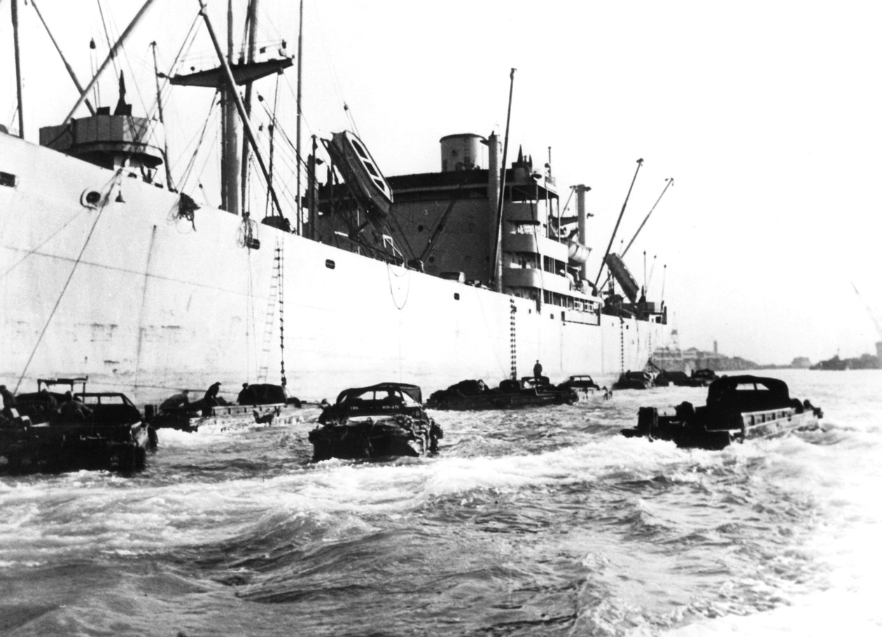 Veículos anfíbios americanos, Le Havre, França, 1944 de Unbekannt