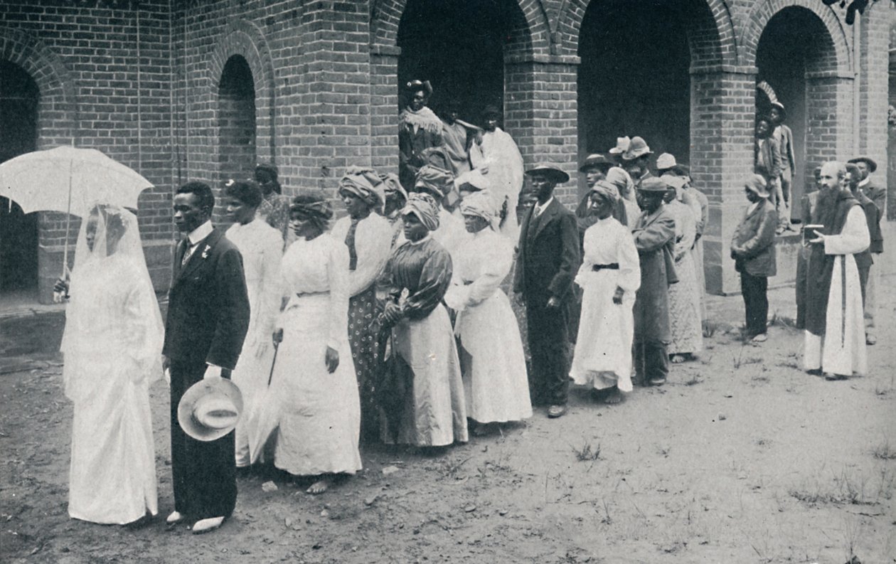 Uma procissão de casamento cristão africano, 1912 de Unbekannt