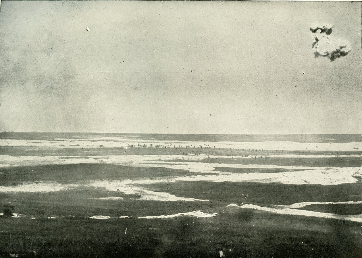 Um ataque de infantaria no Somme, 1919. de Unbekannt