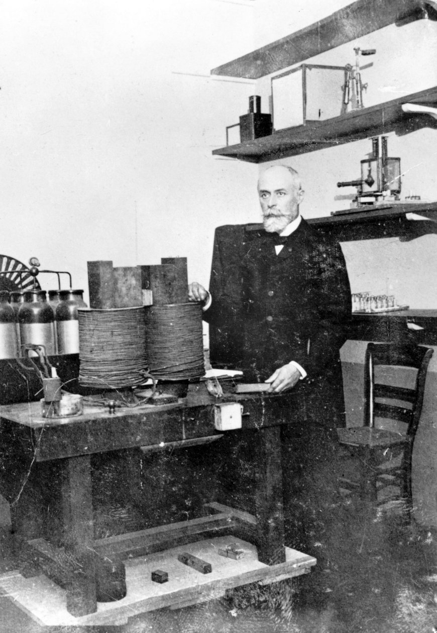 Antoine Becquerel no seu laboratório, c 1890s de Unbekannt