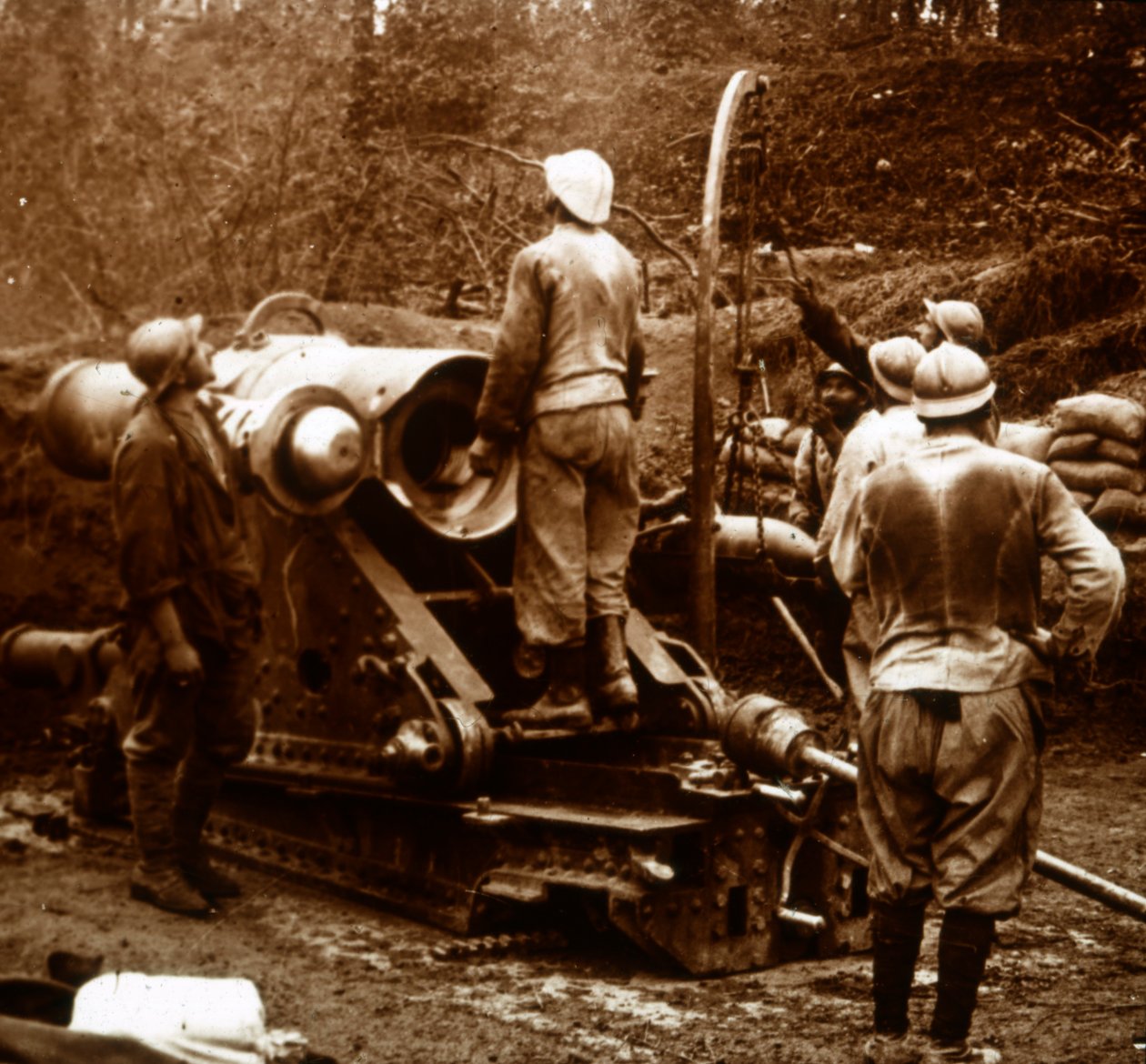 Artilharia, Bois du Chatelet, França, c1914-c1918 de Unbekannt