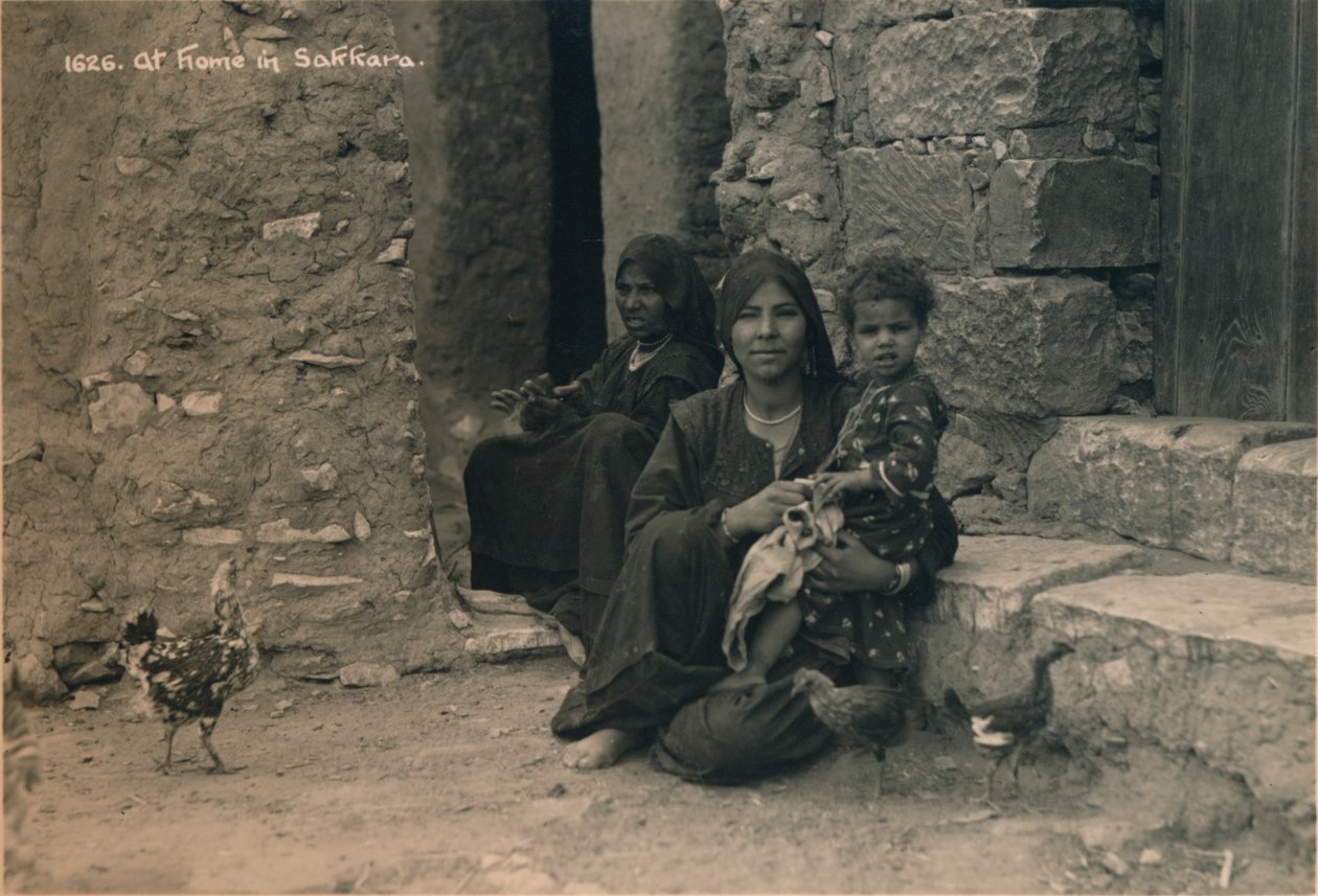 Em casa, em Sakkara, Egito, 1936 de Unbekannt