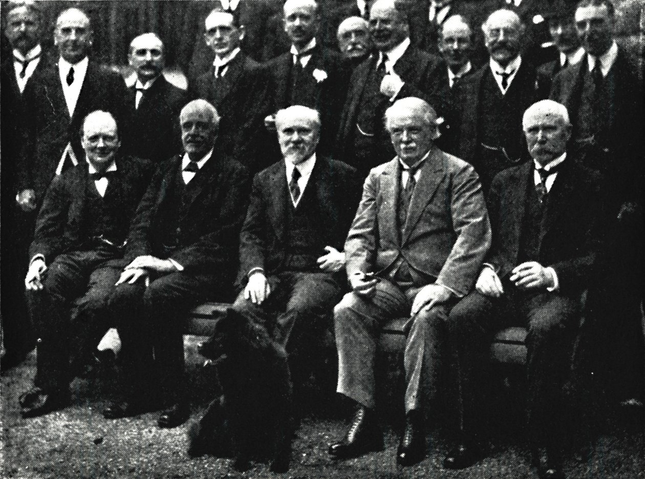 No número 10, Downing Street, c1922, 1945. de Unbekannt