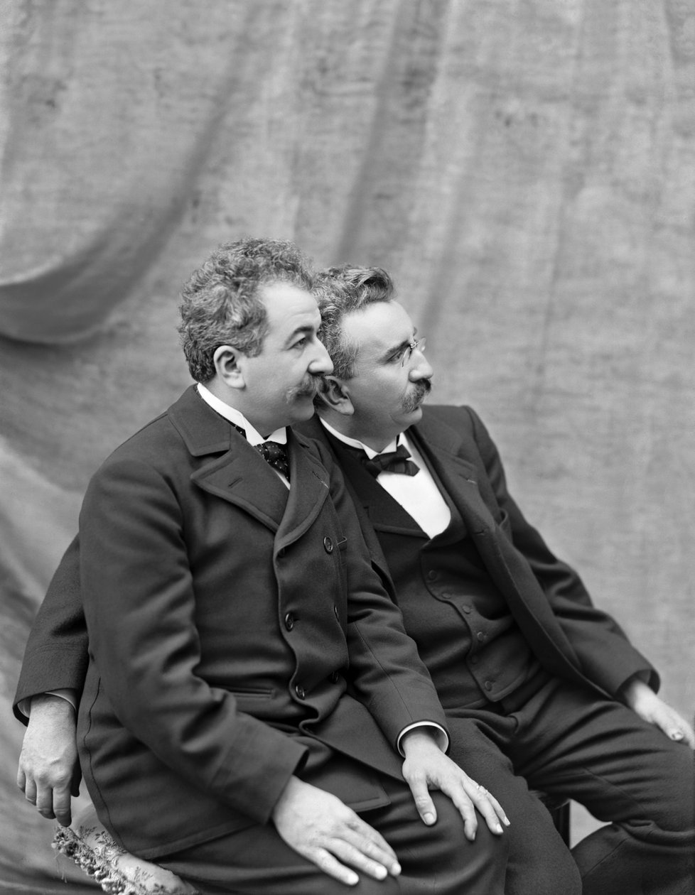 Auguste e Louis Lumière, 1895. de Unbekannt