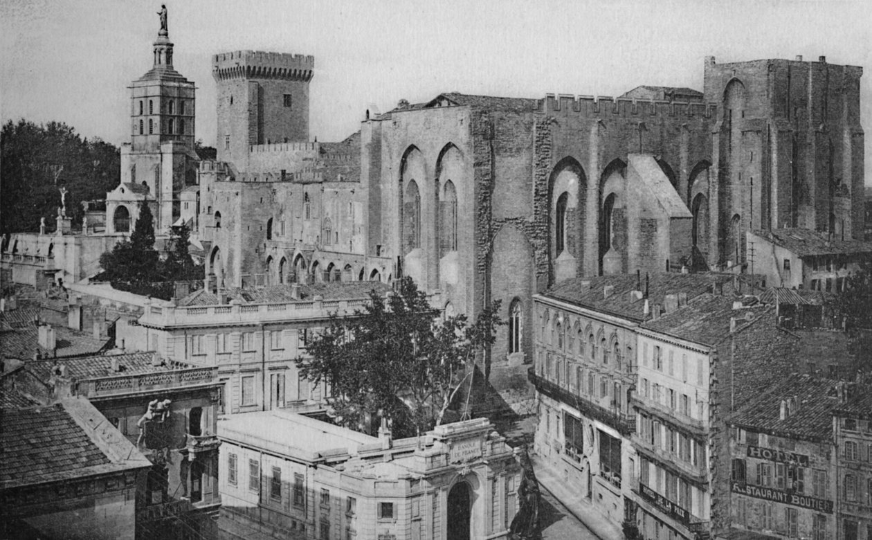 Avignon - Vista do Palácio dos Papas da Torre do Relógio, c1925 de Unbekannt