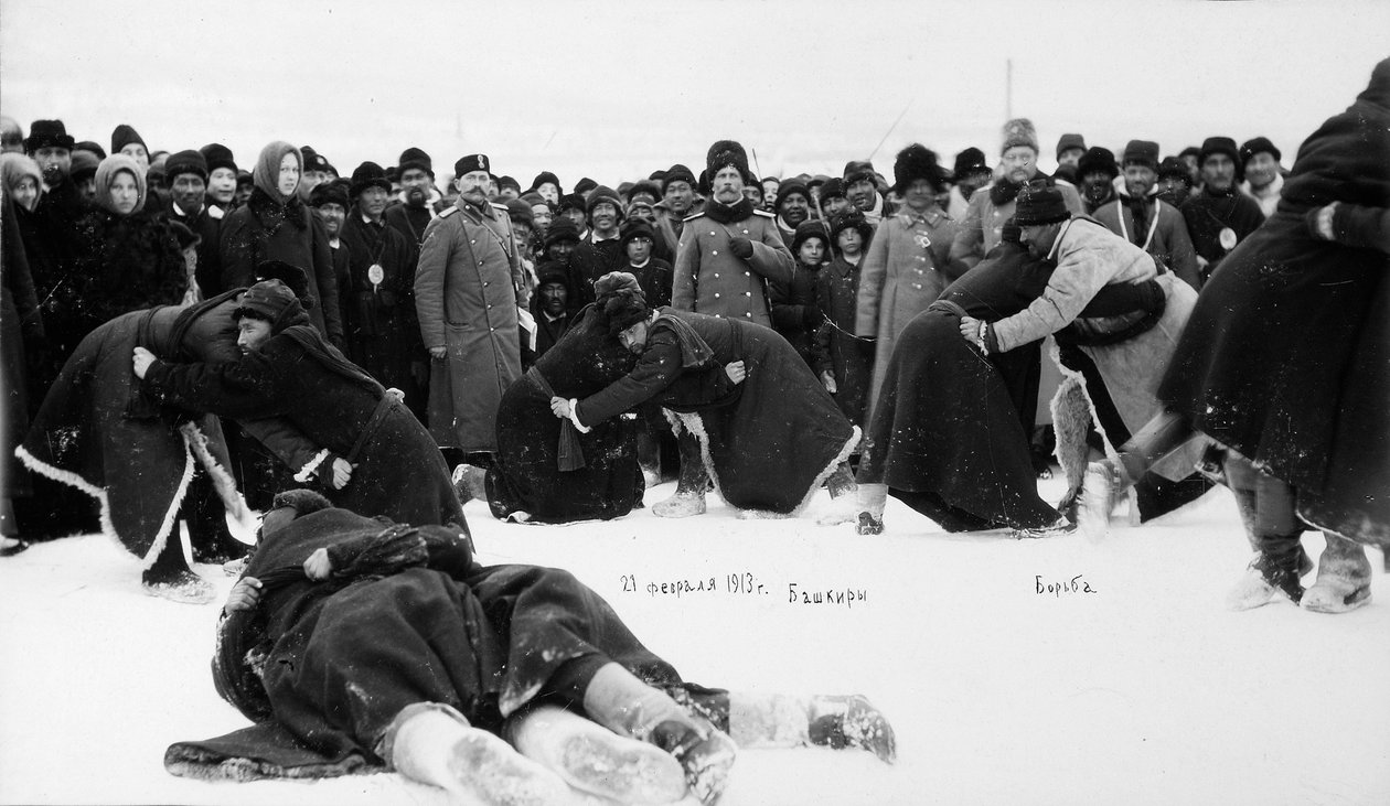 Bashkirs kuresh wrestling, Rússia, 1913 de Unbekannt