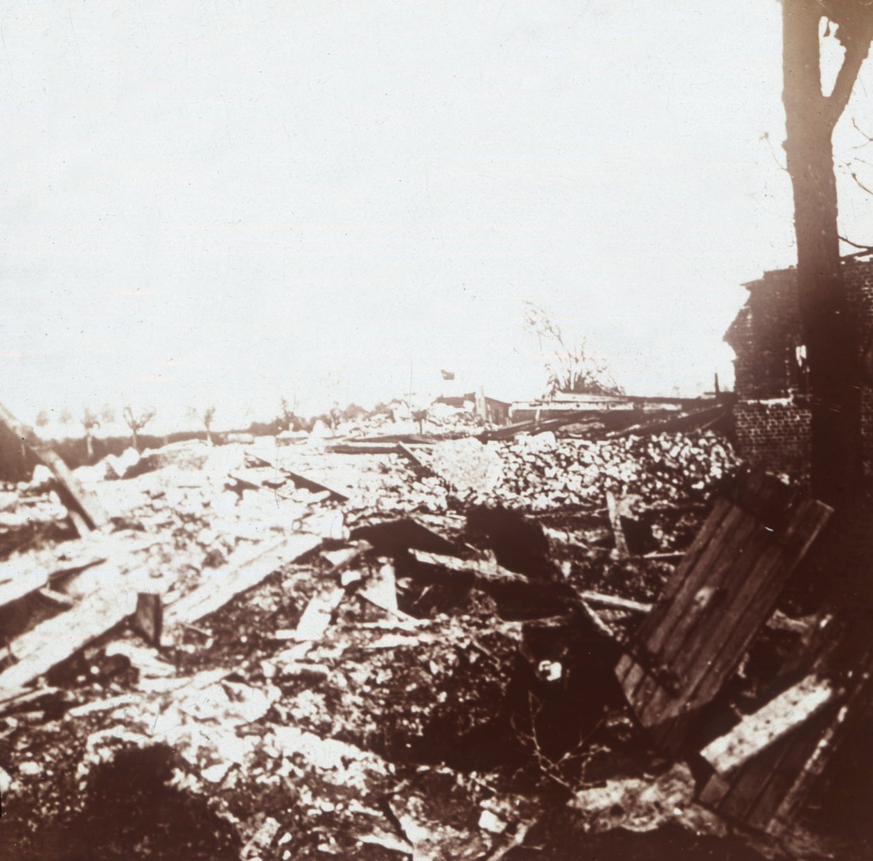 Campo de batalha, Roeselare, Flandres, Bélgica, c1914-c1918 de Unbekannt