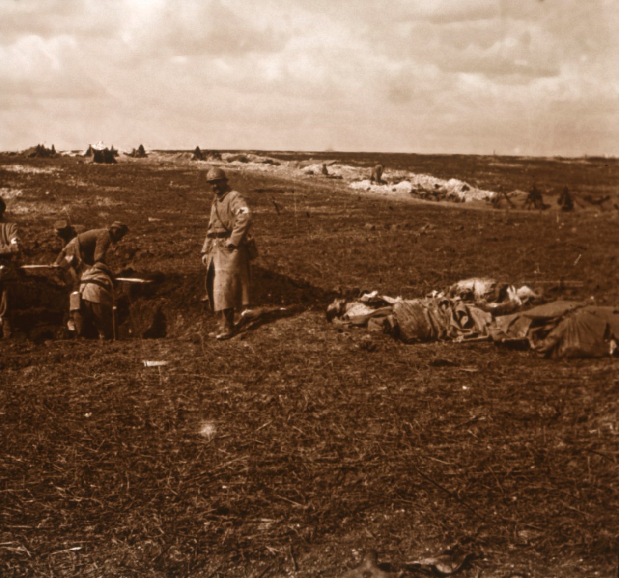 Campo de batalha, Lihons, norte da França, c1914-c1918 de Unbekannt