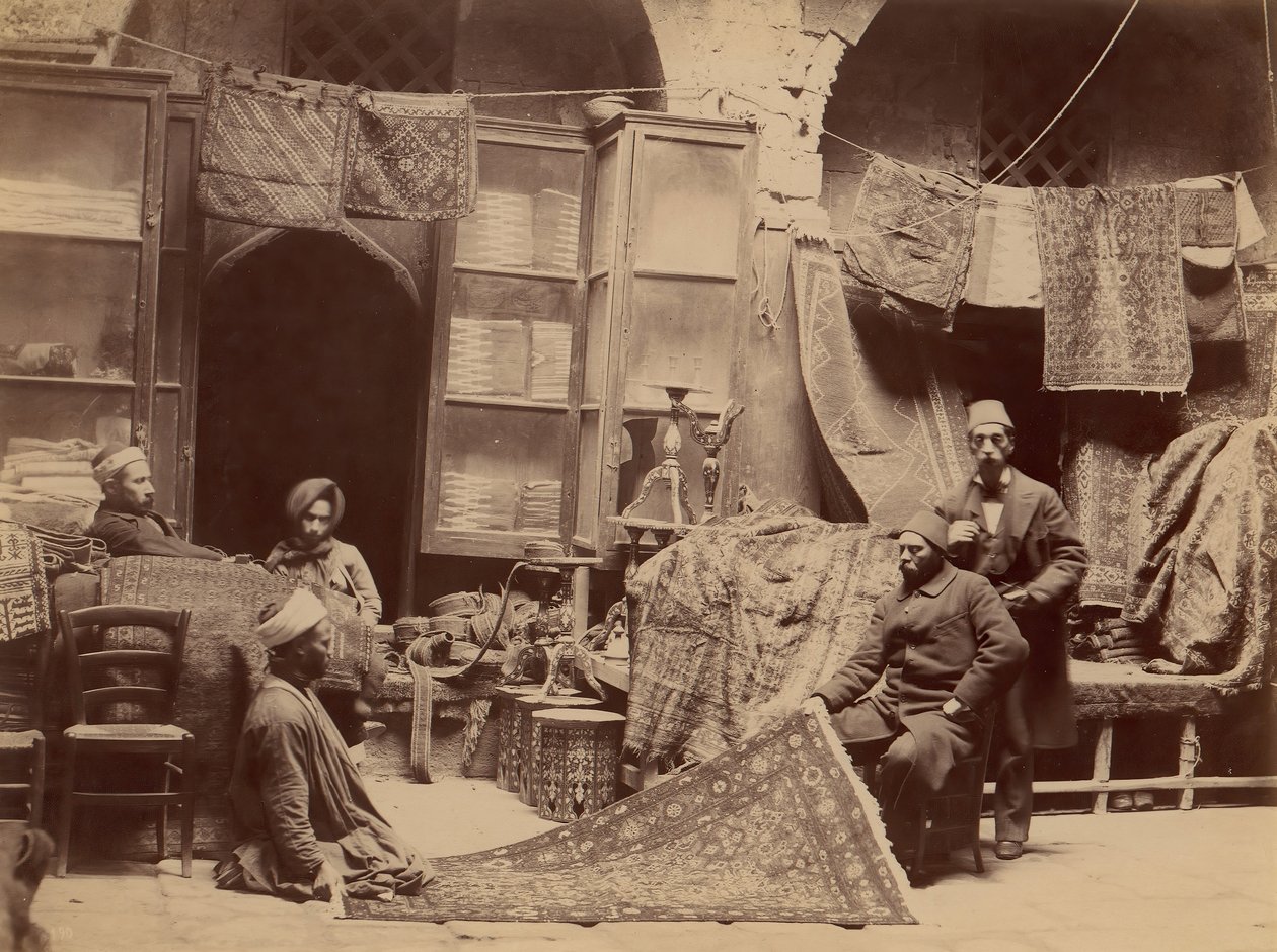 Bazar, comerciantes de tapetes, década de 1870. de Unbekannt