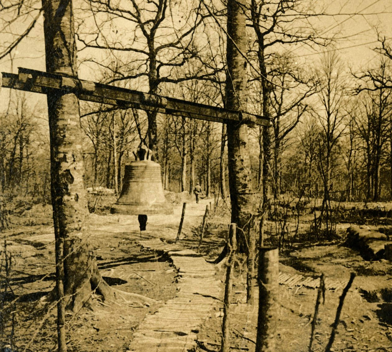 Campainha para avisar sobre ataque de gás, c1914-c1918 de Unbekannt