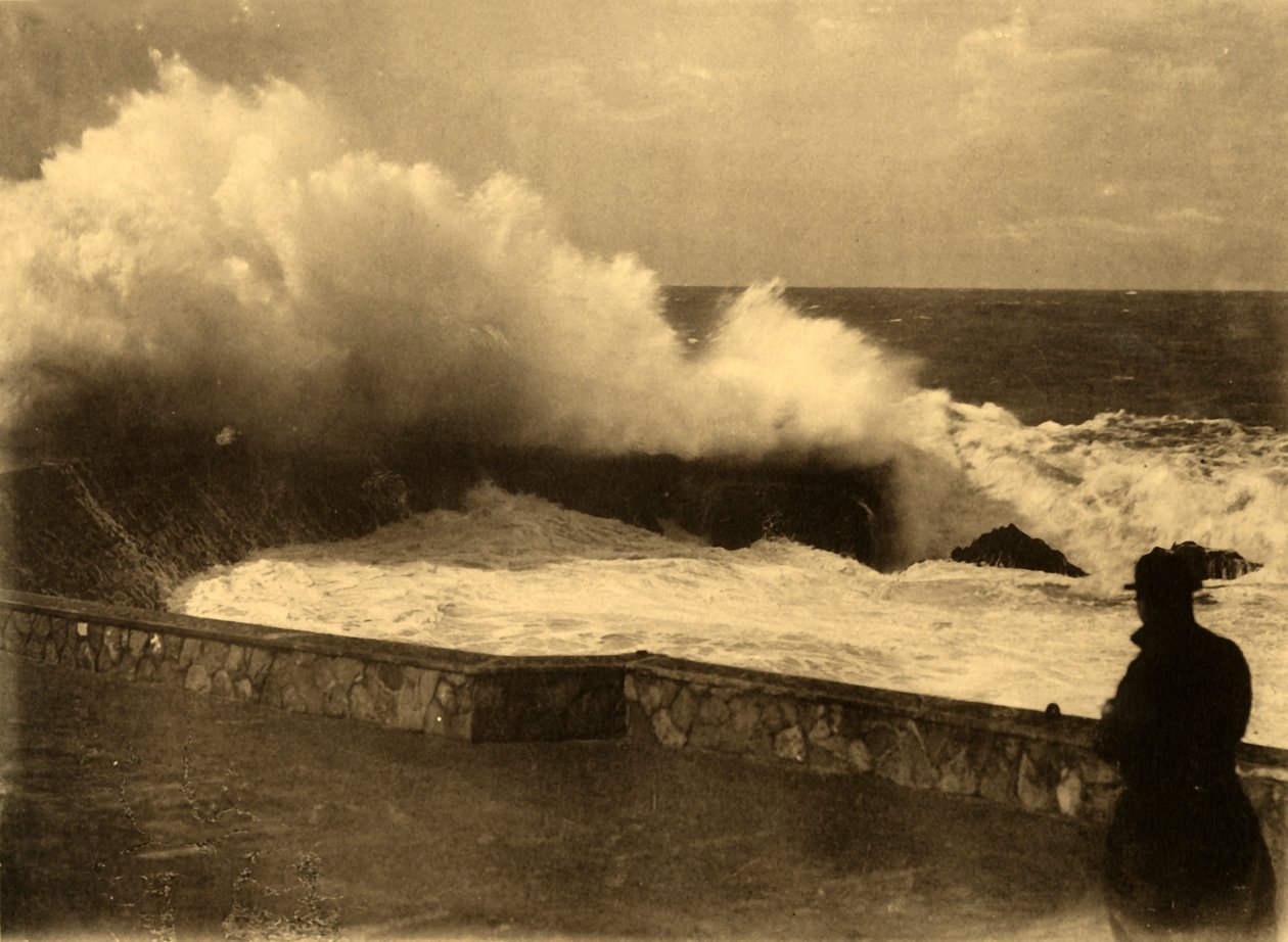 Biarritz - Efeito de onda no dique da Rocher de la Vierge, c1930. de Unbekannt