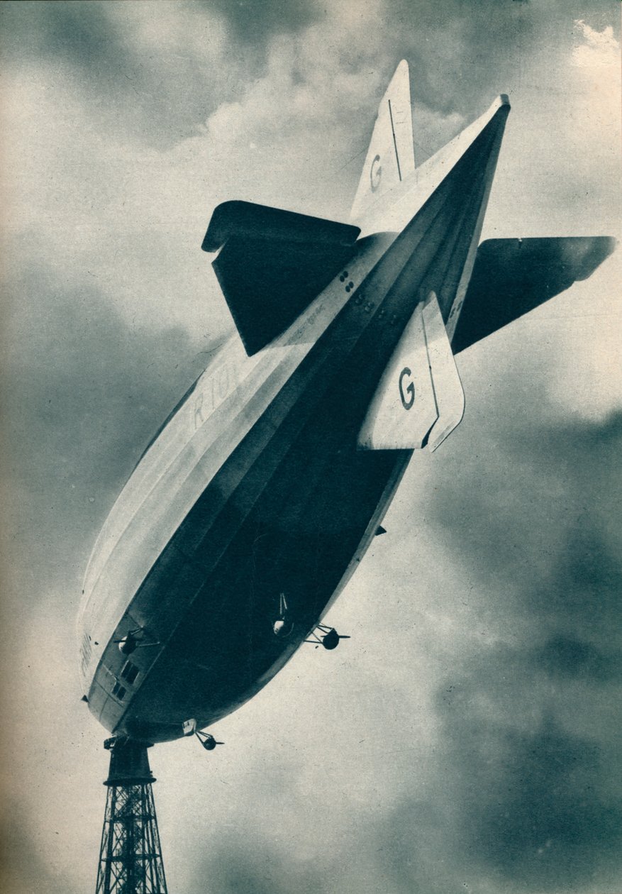 Dirigível rígido britânico R101 dirigindo em seu mastro de amarração em Cardington, Bedfordshire, c1929 c1937 de Unbekannt
