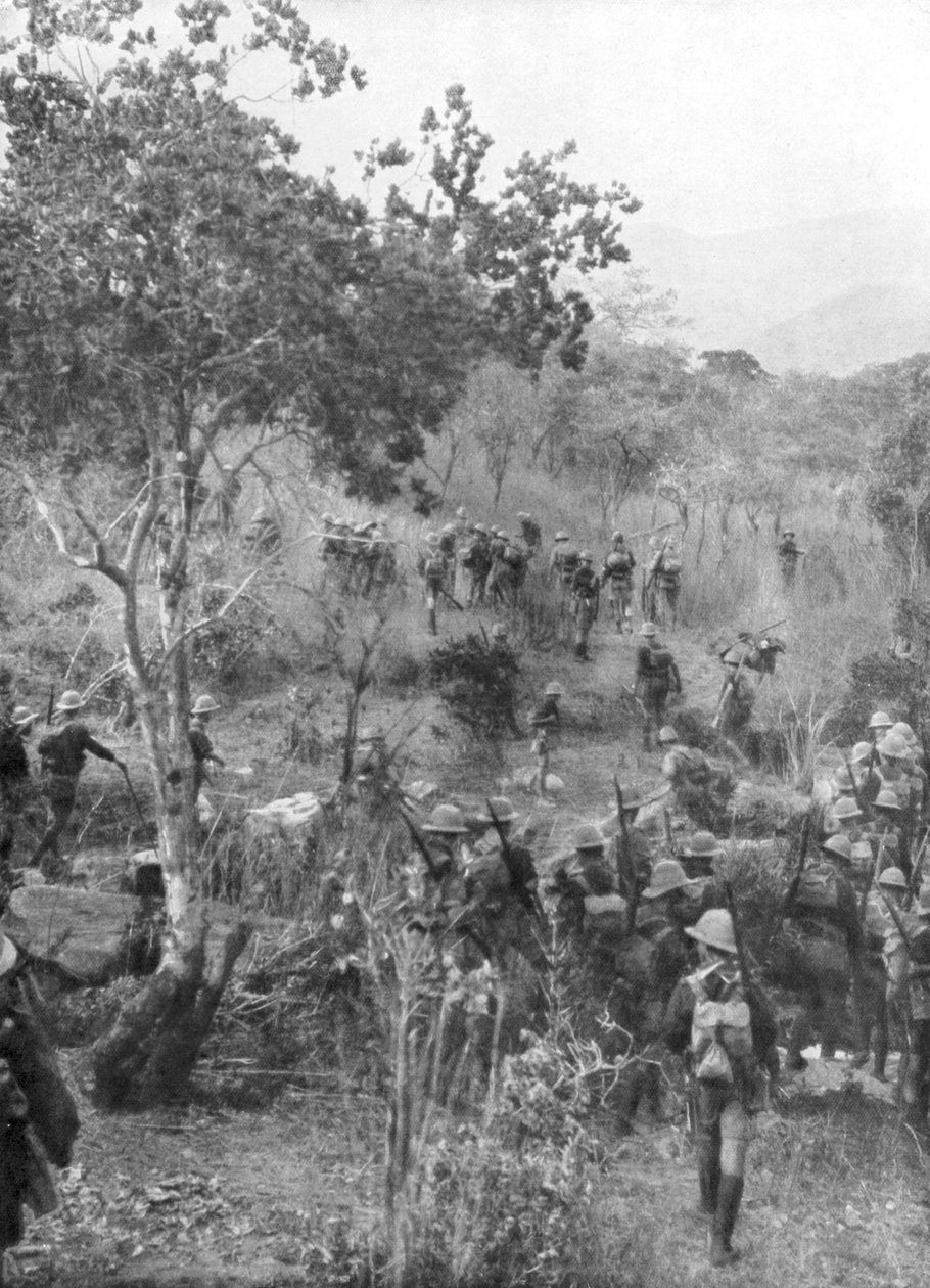 Tropas britânicas no mato nas fronteiras da África Oriental Alemã, Primeira Guerra Mundial, 1915 de Unbekannt