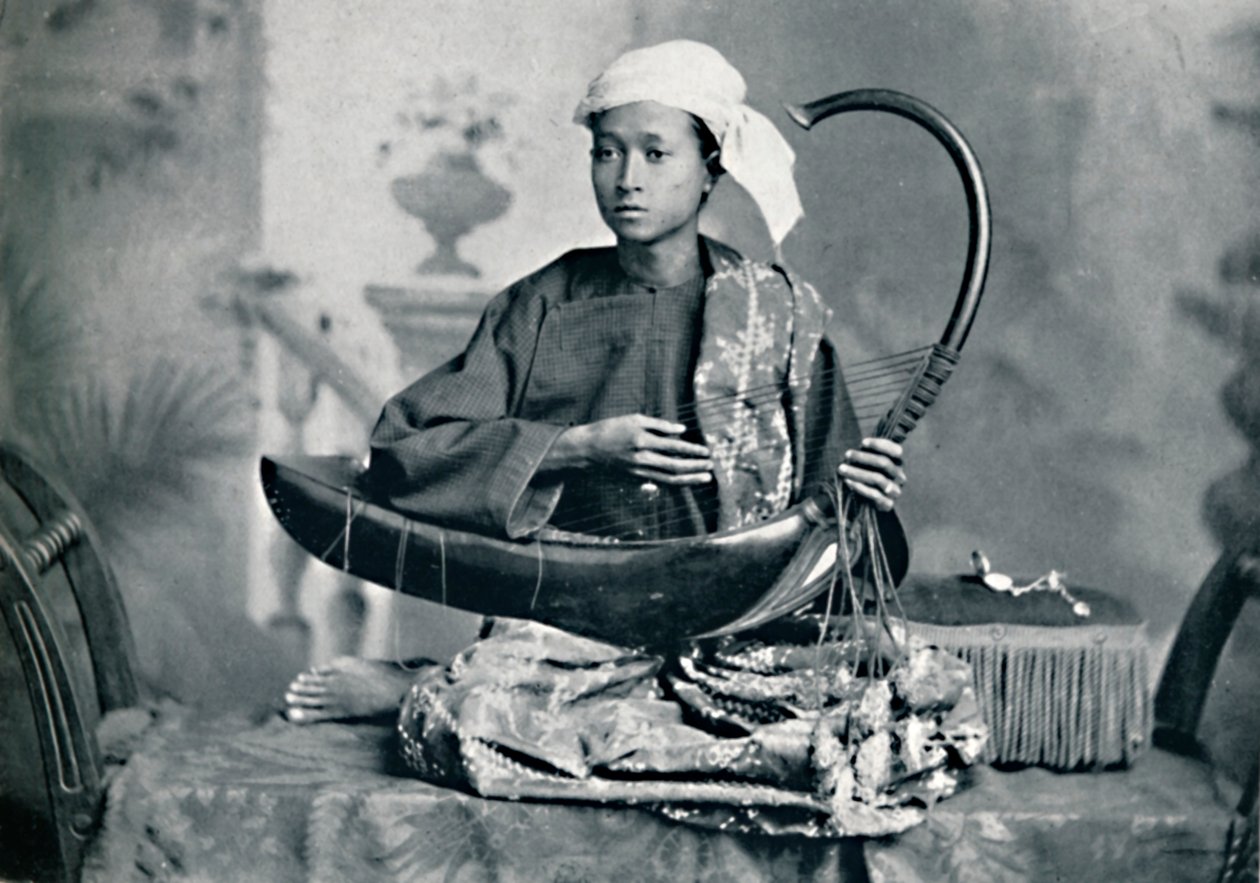 Tocador de harpa birmanês, 1902 de Unbekannt
