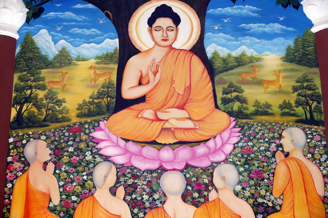 O templo budista Chua Tu Quang. Shakyamuni Buda pregando o sermão - a roda da lei - aos seus cinco discípulos. Vung Tau. Vietnã. de Unbekannt
