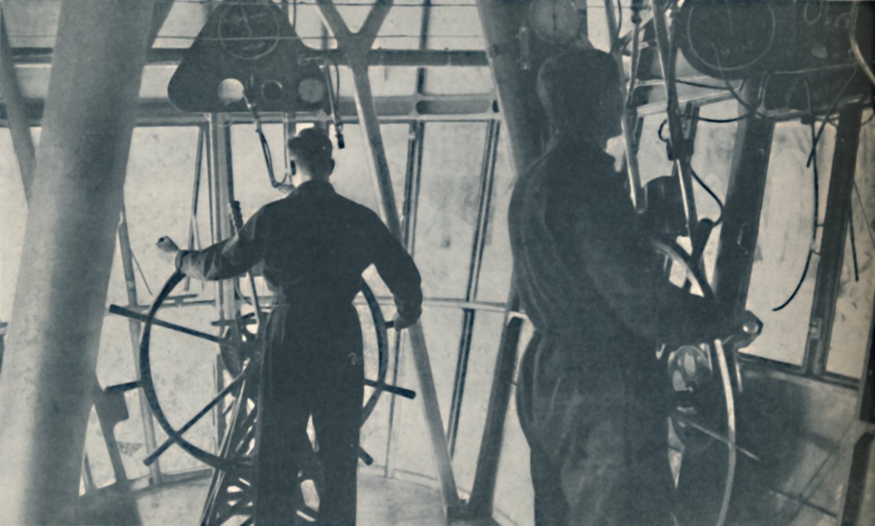 Conforto para passageiros e cabine de um maravilhoso controle central, c1935 de Unbekannt