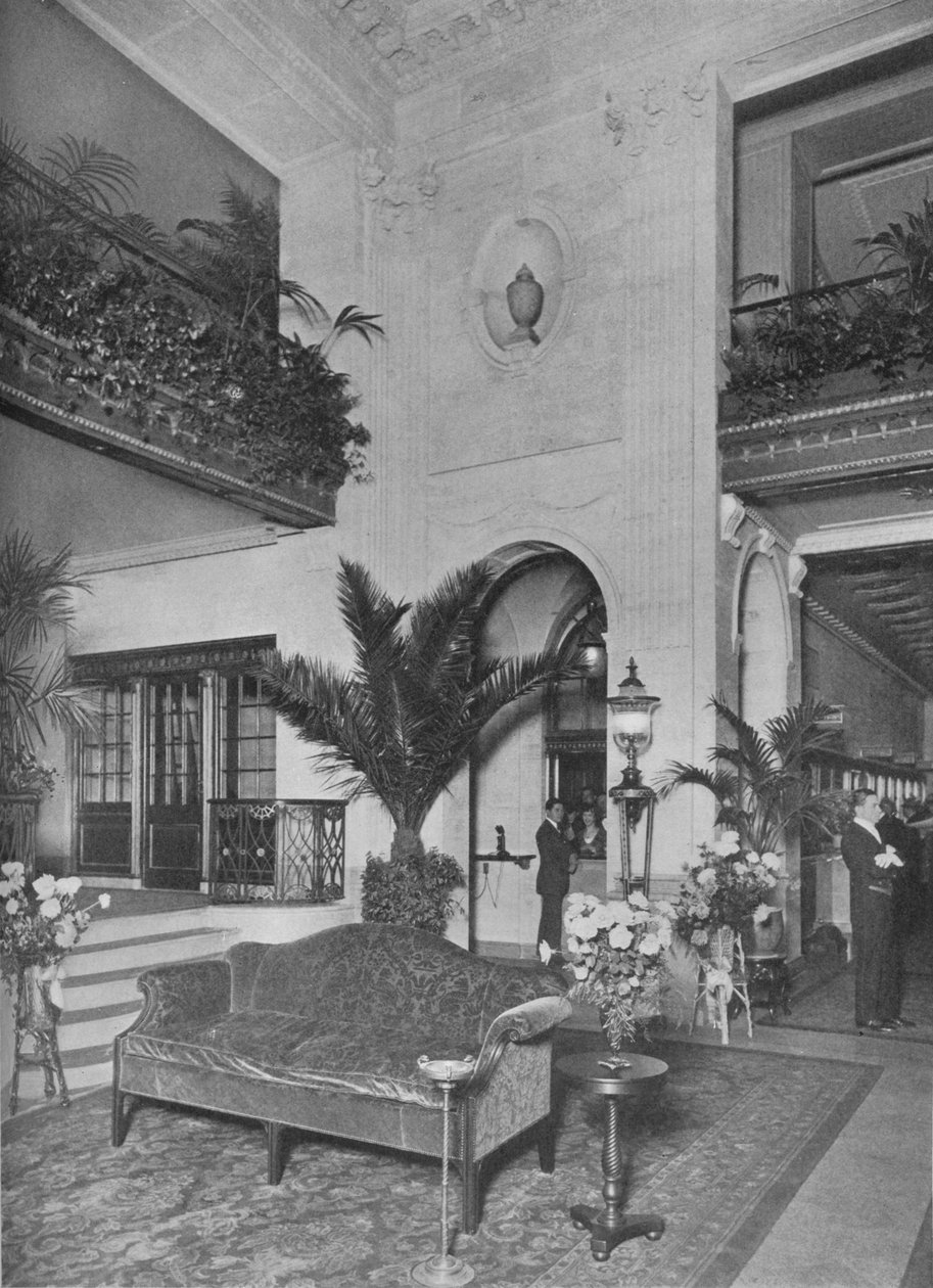 Canto do lobby principal, olhando para o escritório, Roosevelt Hotel, Nova York, 1924 de Unbekannt