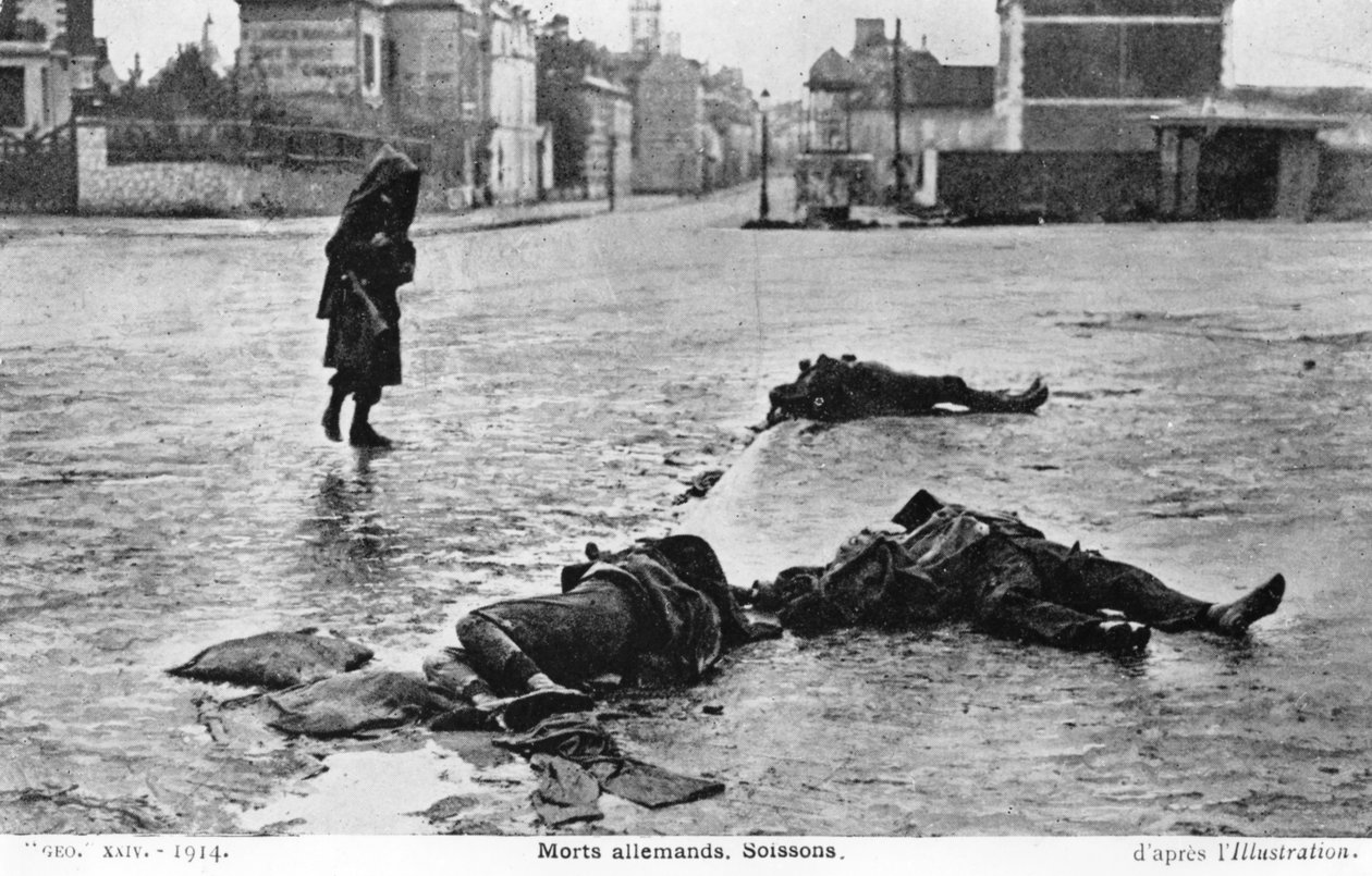 Soldados alemães mortos, Soissons, França, 1914 de Unbekannt