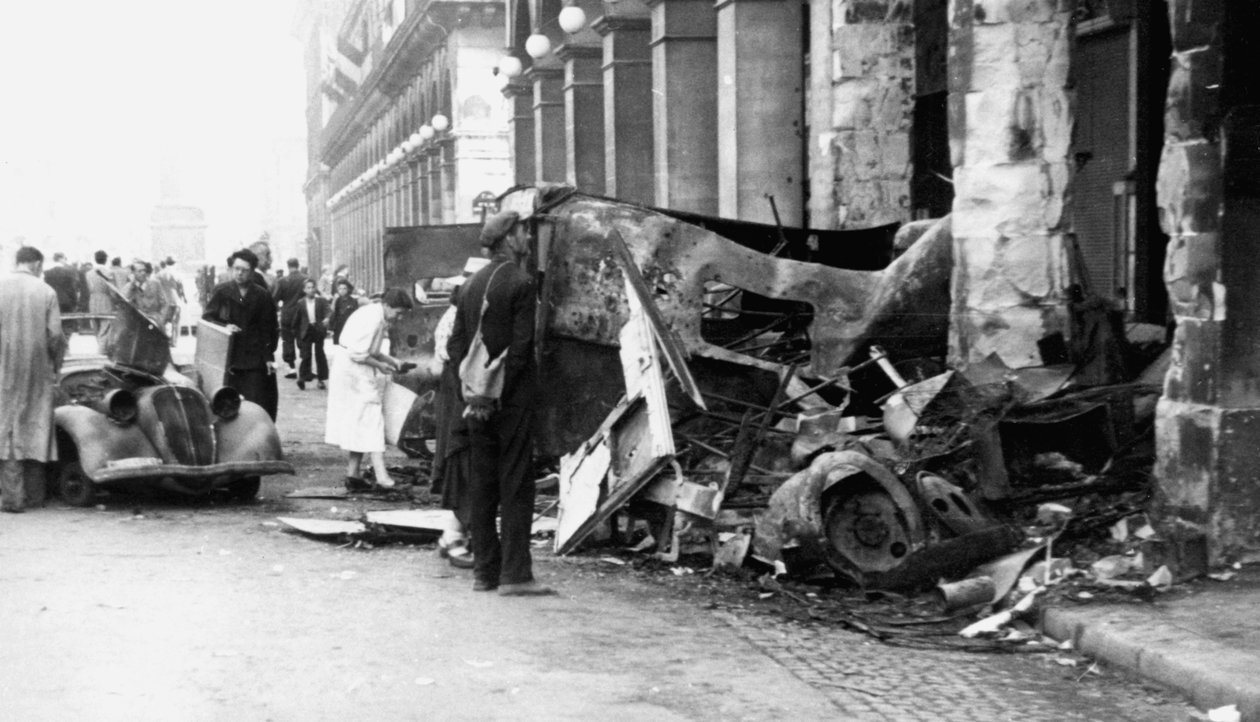 Veículo destruído, Rue de Castiglione, libertação de Paris, agosto de 1944 de Unbekannt