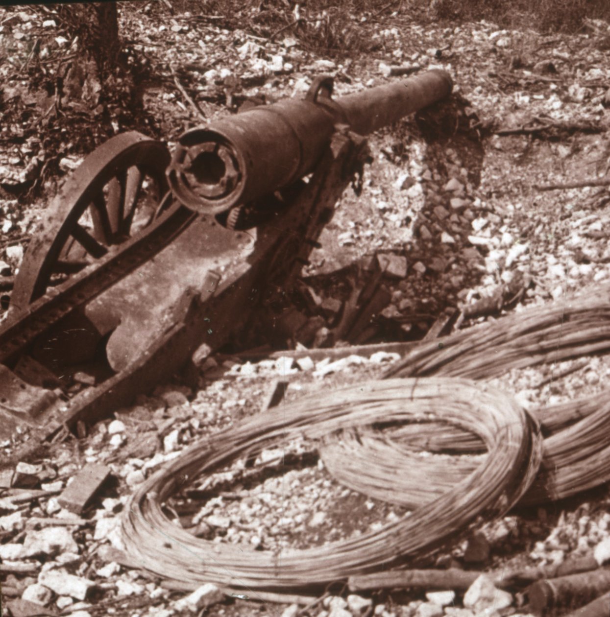 Arma destruída 155, c1917-c1918 de Unbekannt