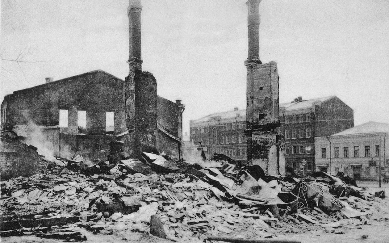 Destruição em uma rua de Moscou após a Revolução, Rússia, dezembro de 1905 de Unbekannt