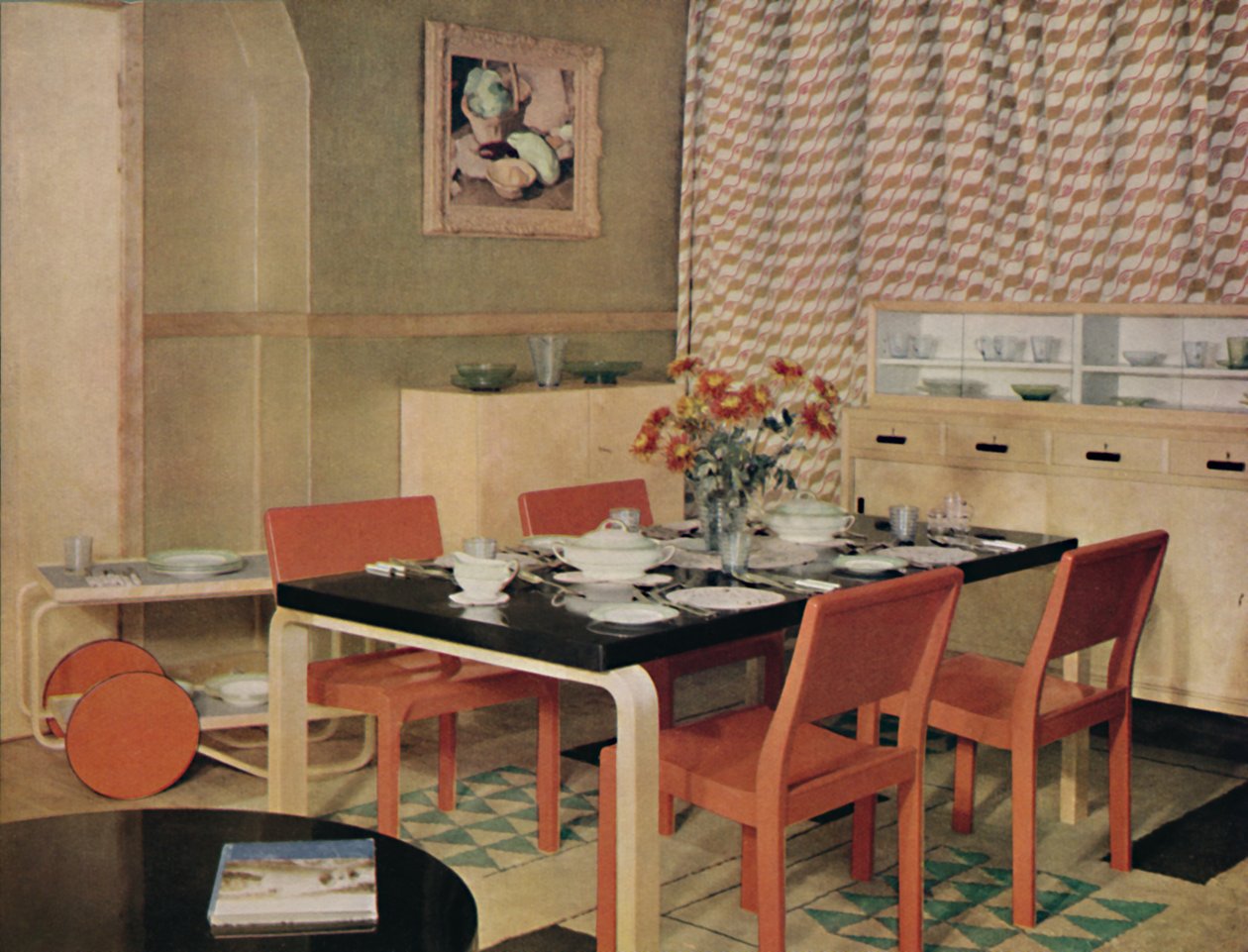 Sala de jantar com móveis finlandeses, 1938 de Unbekannt