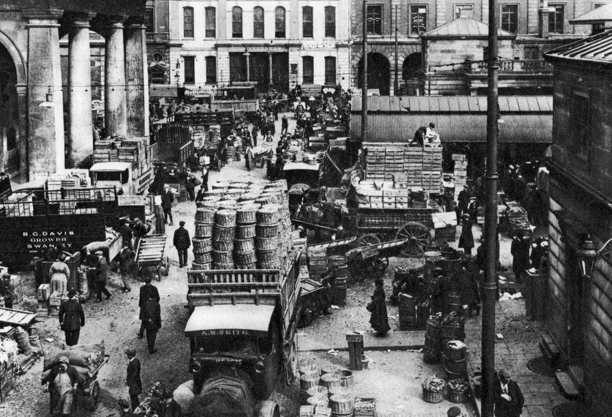 De manhã cedo em Covent Garden, Londres, 1926-1927 de Unbekannt