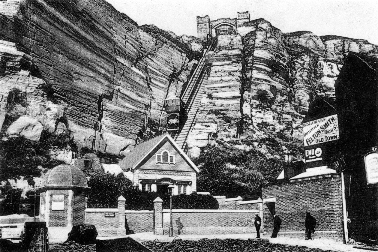 Elevador East Hill, Hastings, East Sussex, início do século XX de Unbekannt