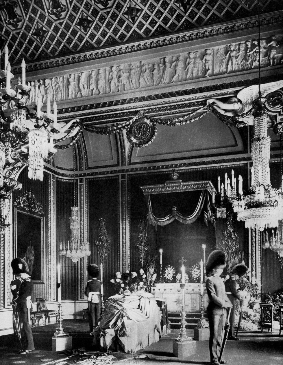 Edward VII, deitado no estado, Sala do Trono, Palácio de Buckingham, Londres, 1910 1937 de Unbekannt
