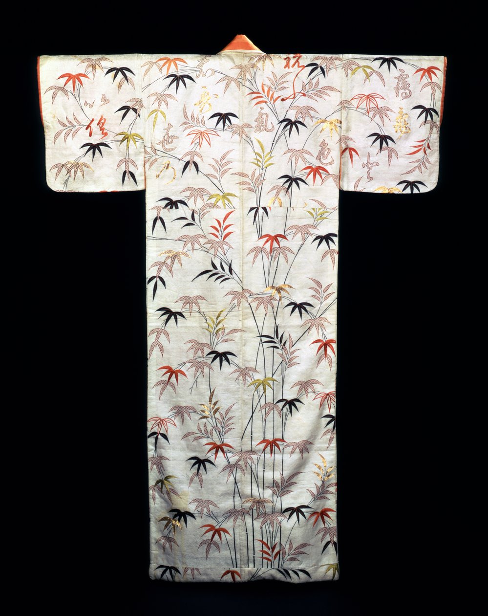 Quimono bordado de cetim branco para senhoras, japonês, período Edo, 1600-1867 de Unbekannt