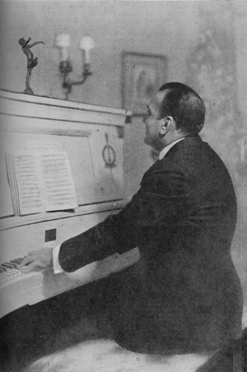 Enrico Caruso - Tenor famoso da Itália no piano, c1925 de Unbekannt