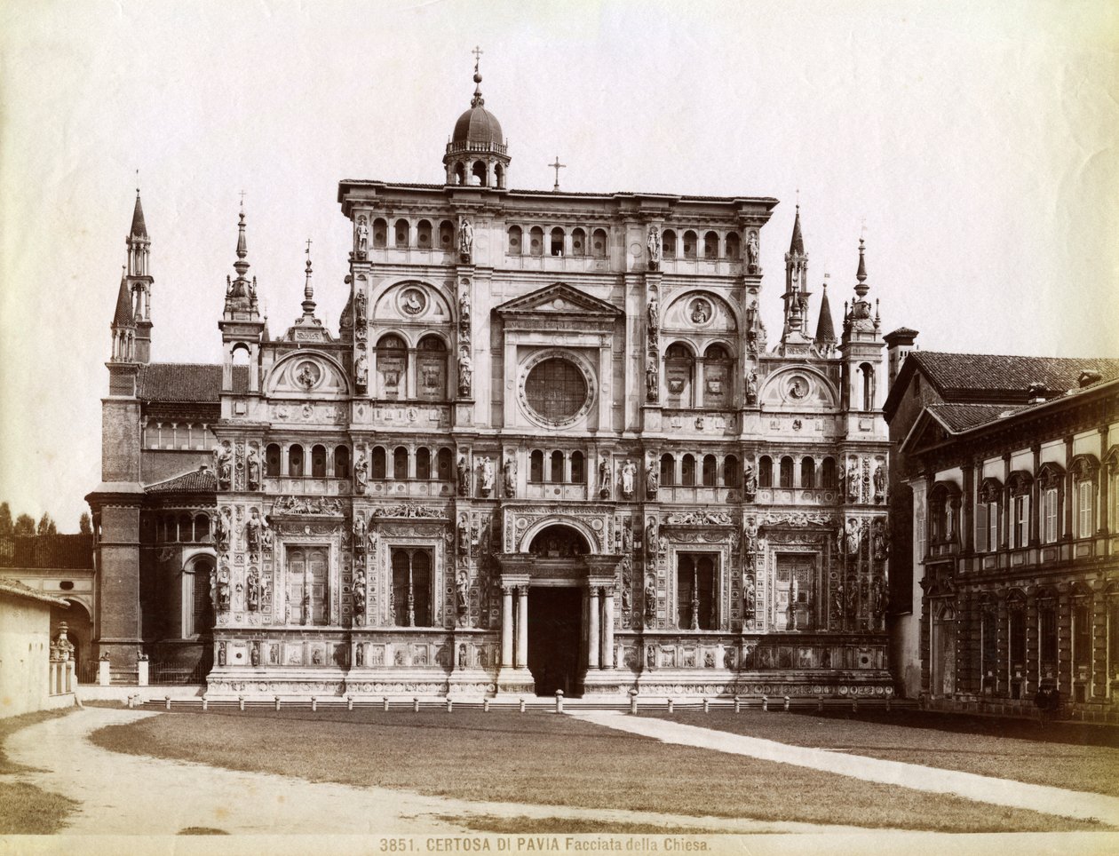 Fachada, Igreja da Certosa di Pavia Cartuxa de Pavia Lombardia, norte da Itália, 1890 de Unbekannt