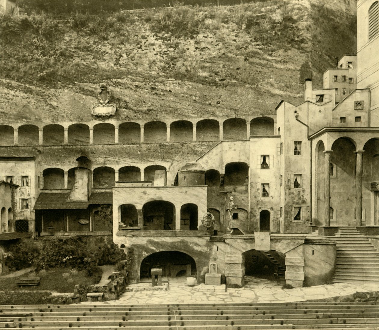 Cidade Faust em Felsenreitschule, Salzburgo, Áustria, c1935. de Unbekannt