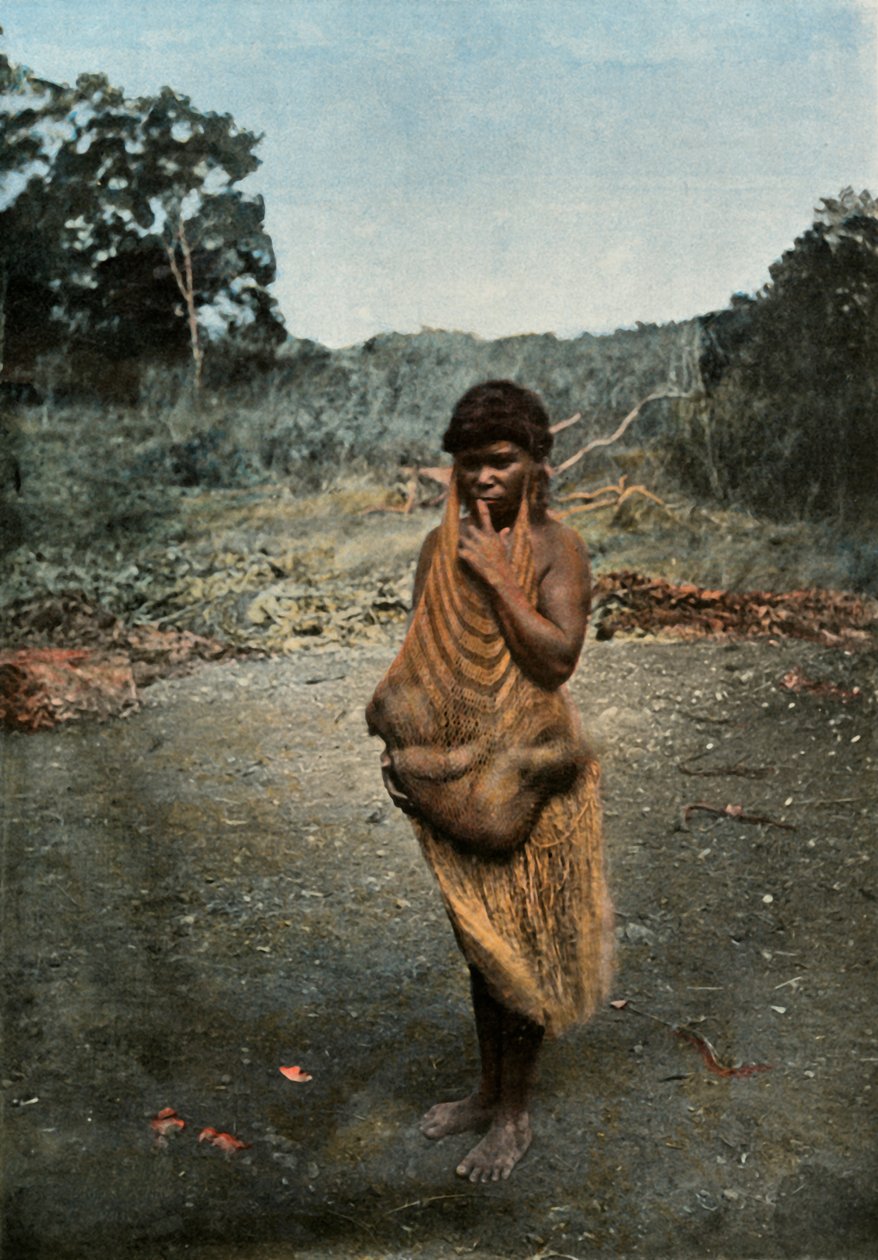 Mulher australiana carregando seu filho, mulher australiana carregando seu filho, 1900. de Unbekannt