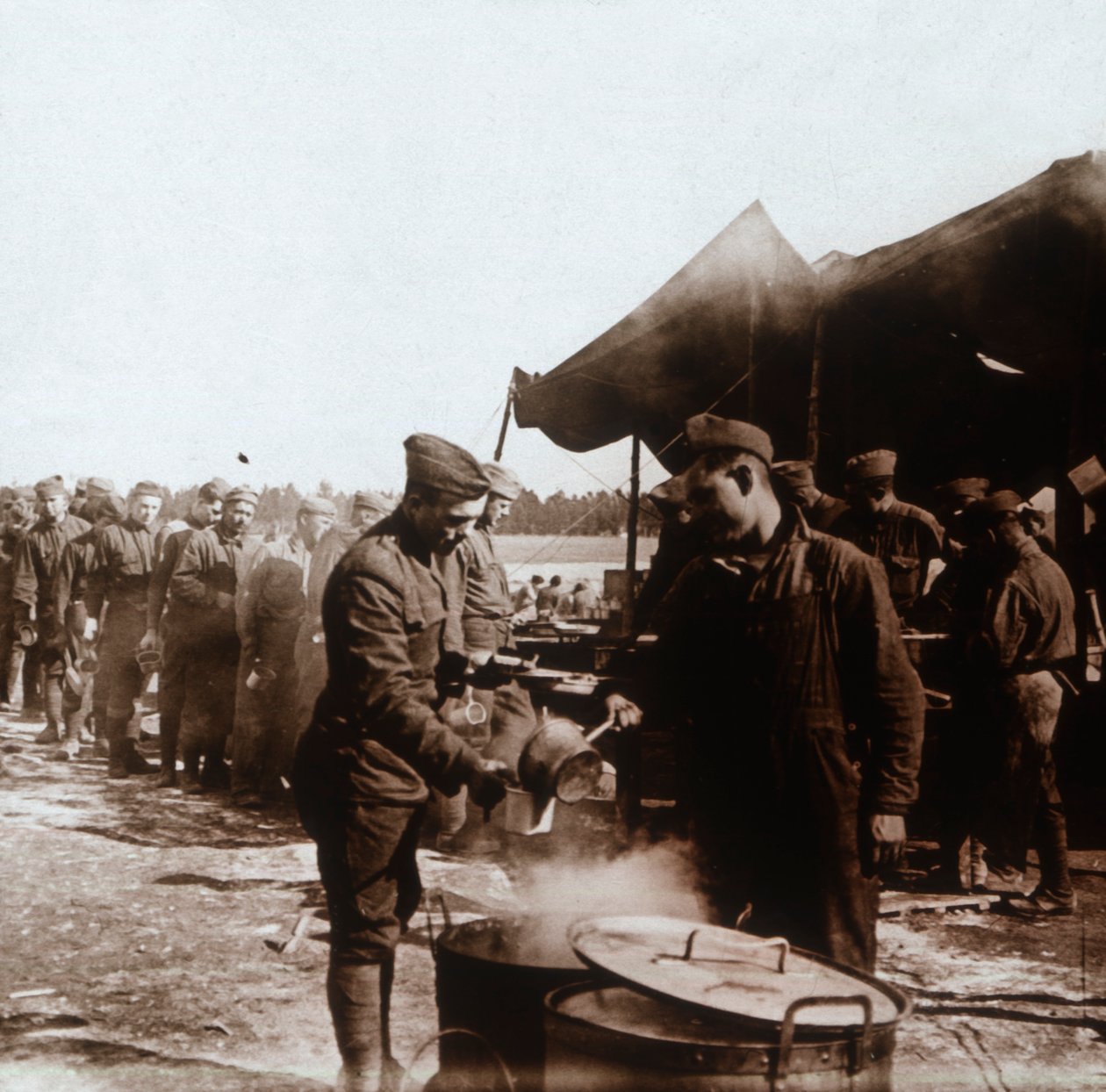 Cozinha de campo no acampamento americano, Melette, França, c1914-c1918. de Unbekannt