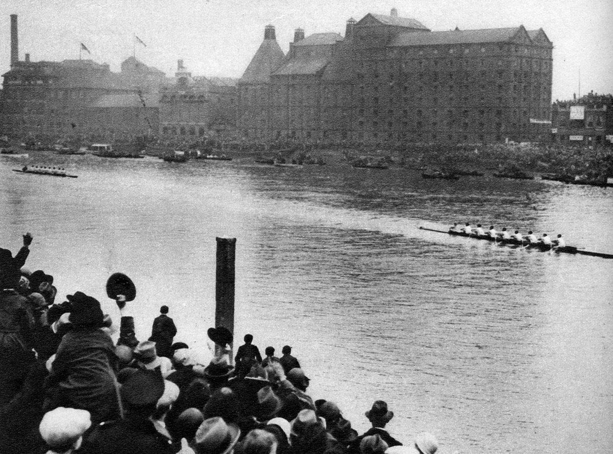 Acabamento da Regata Oxford e Cambridge, Londres, 1926-1927 de Unbekannt