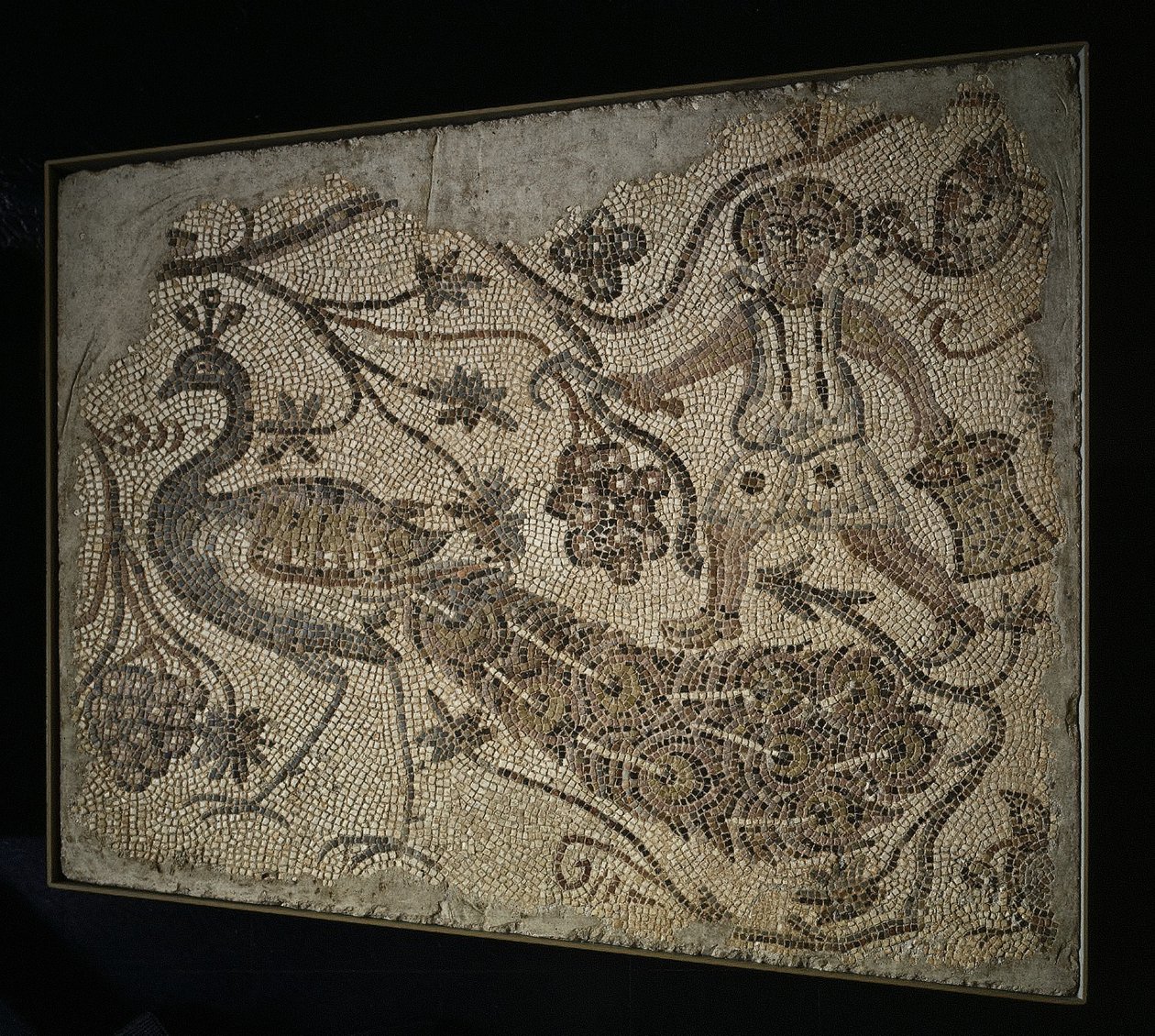 Painel de mosaico de piso: Harvester com pavão, 400s. de Unbekannt