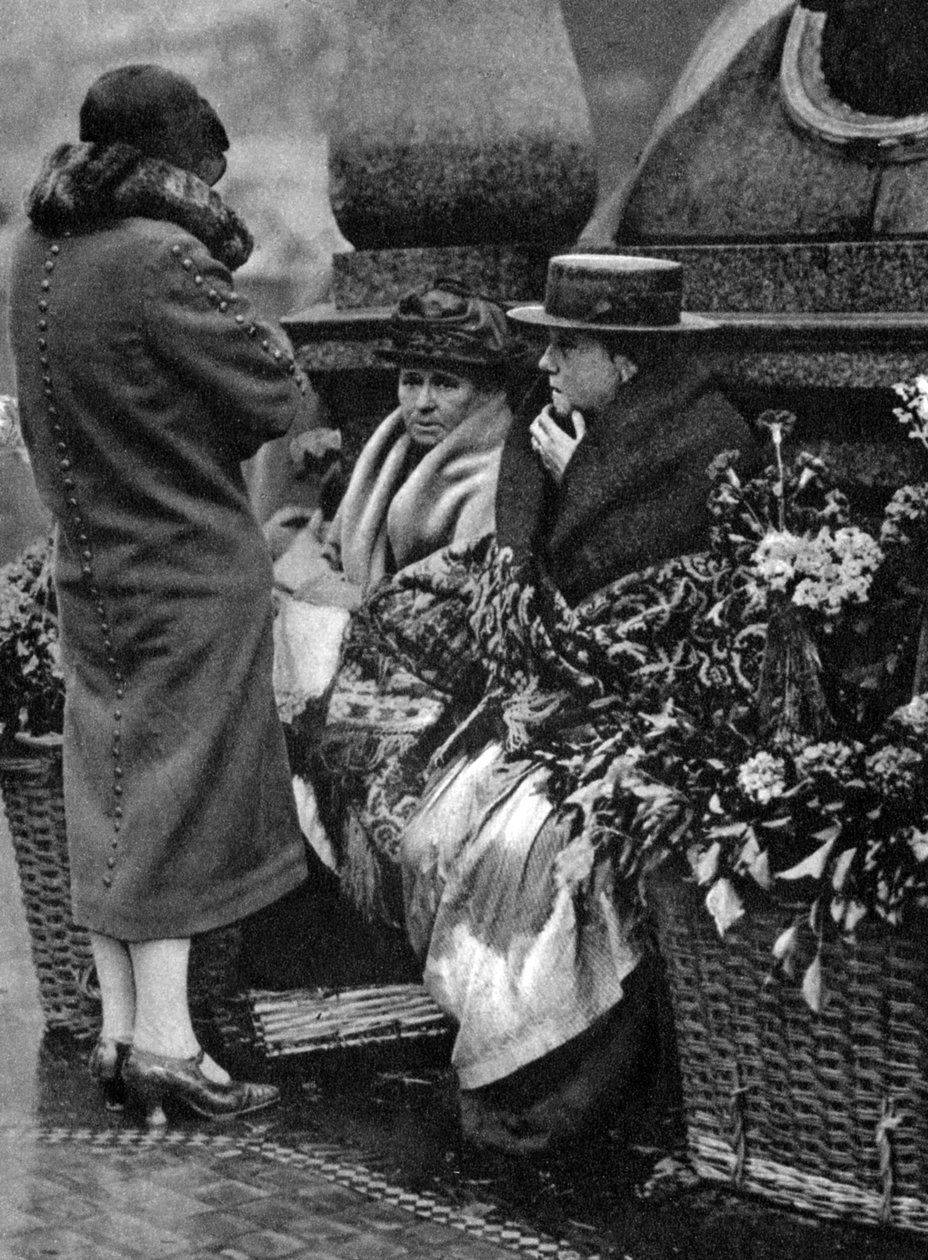 Vendedores de flores, Piccadilly Circus, Londres, 1926-1927 de Unbekannt