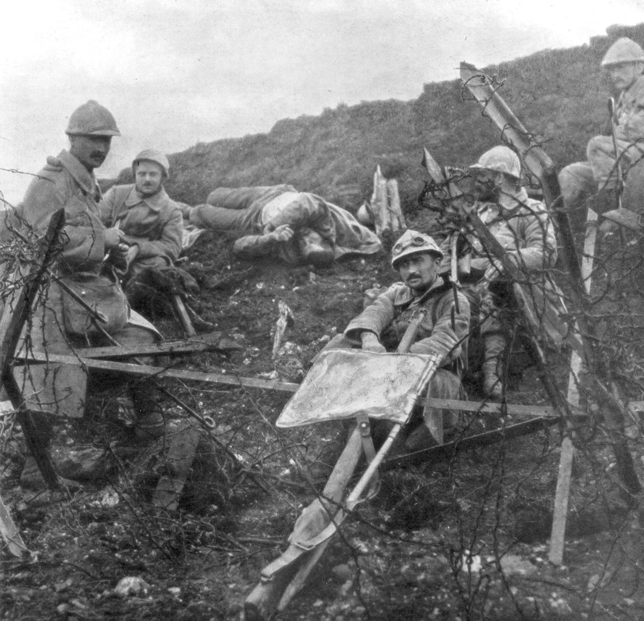 Tropas francesas após a captura de Souchez, Pas-de-Calais, França, 28 de outubro de 1915 de Unbekannt
