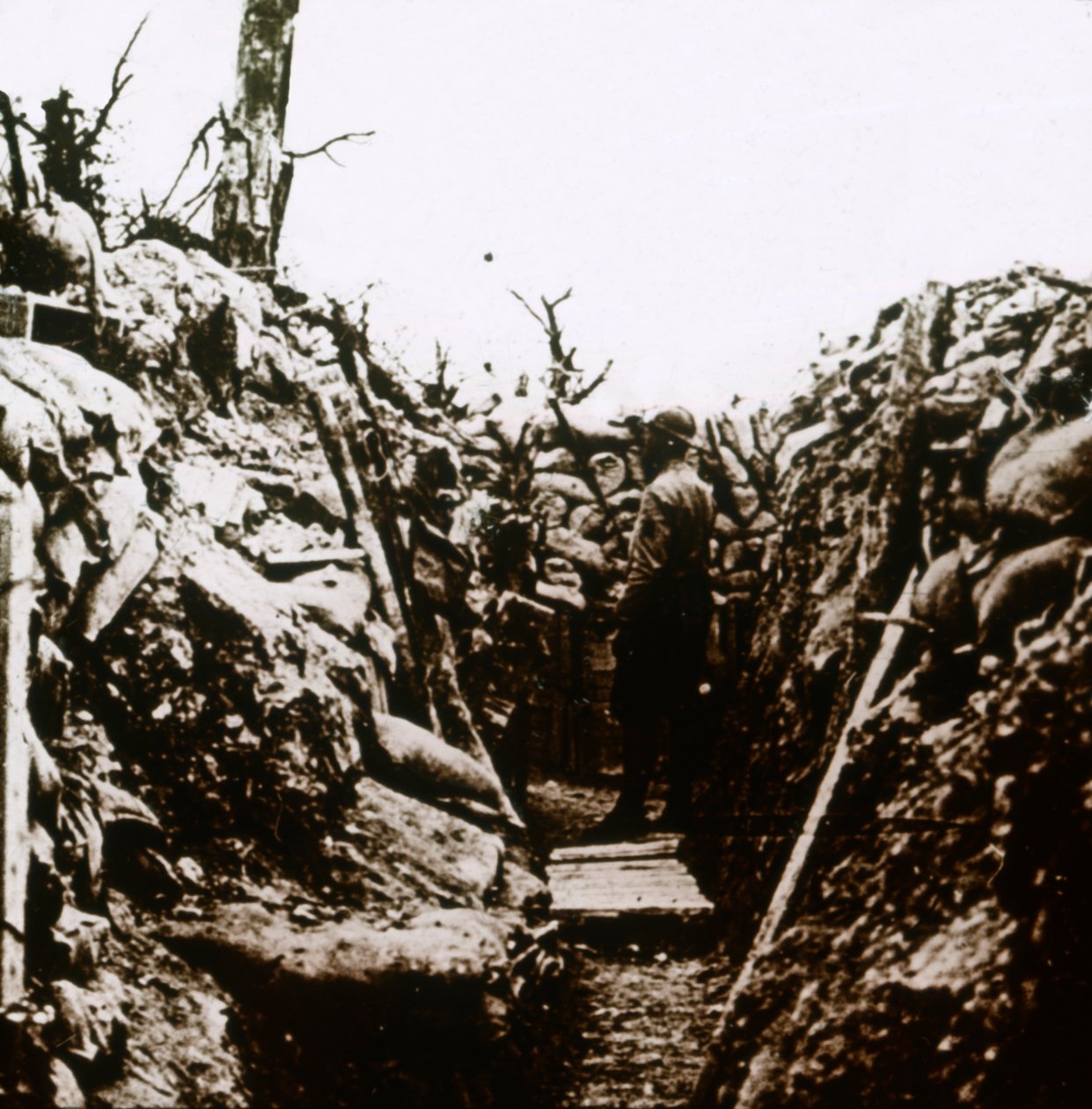Linha da frente em Bonneuil, França, c1914-c1918 de Unbekannt