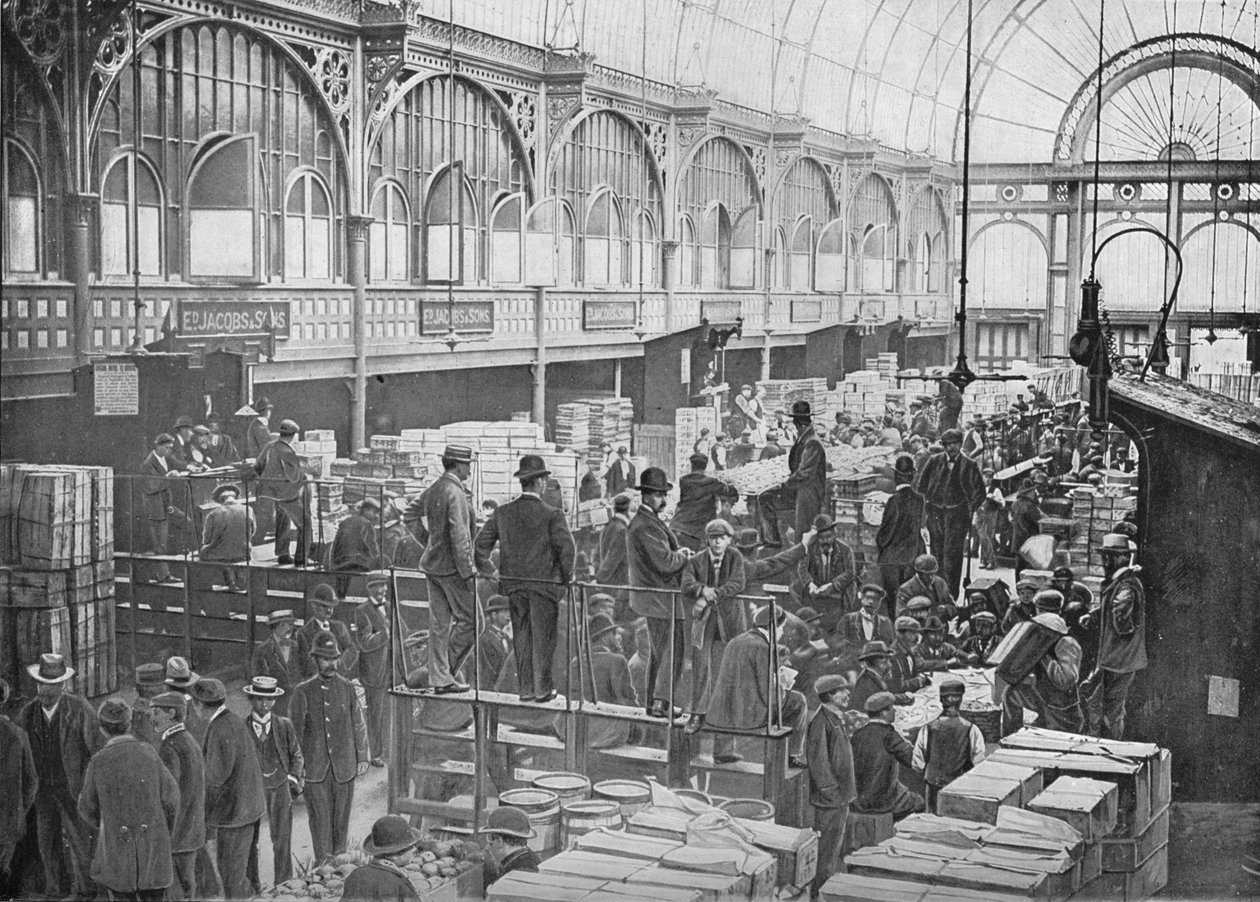 Leilões de frutas no Covent Garden Market, Londres, c1901 1901 de Unbekannt